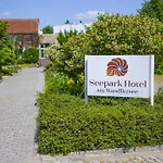 Hotel Seepark Am Wandlitzsee 3*